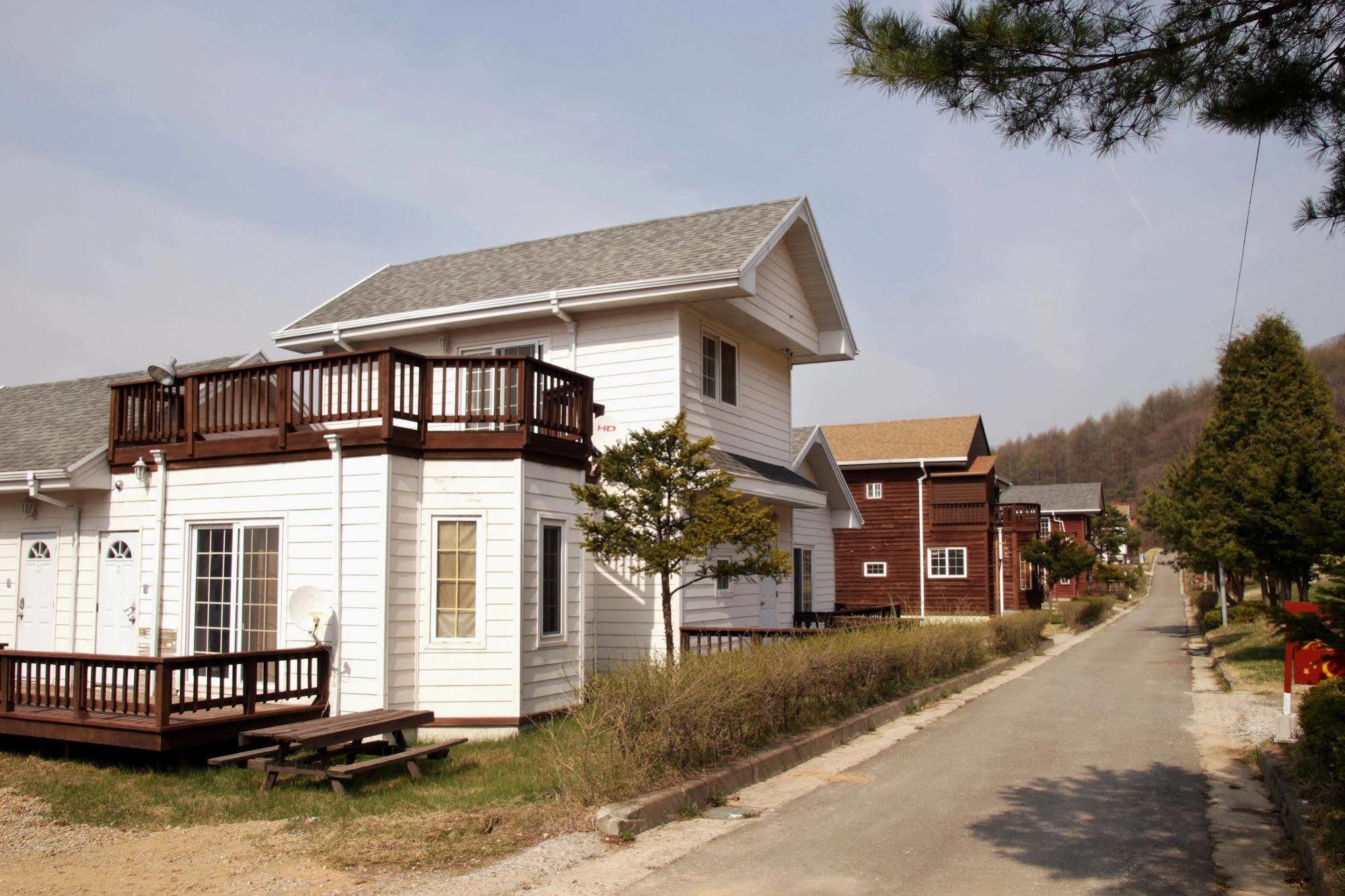 Resort Feliz Pyeongchang Exterior photo