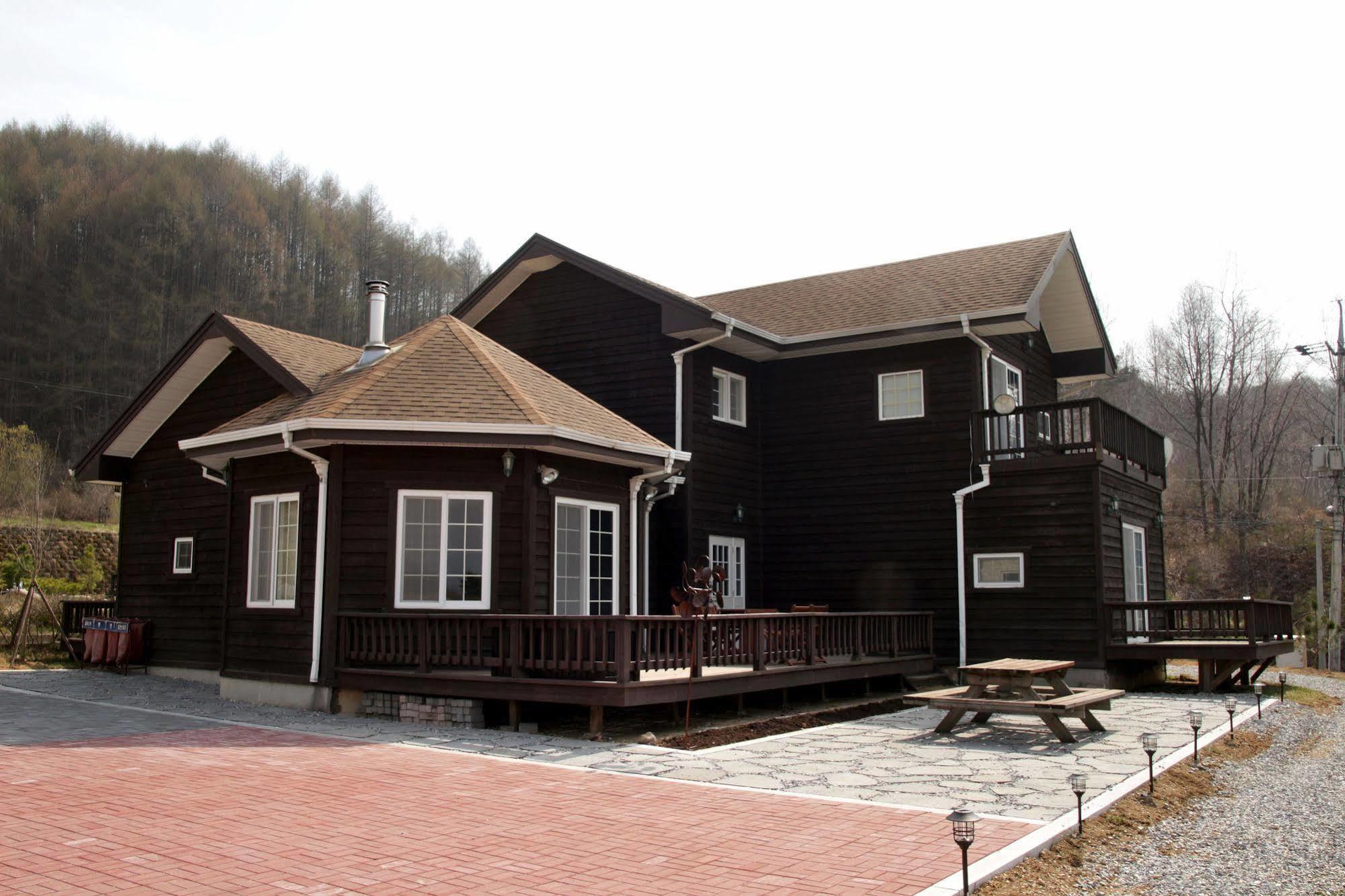 Resort Feliz Pyeongchang Exterior photo