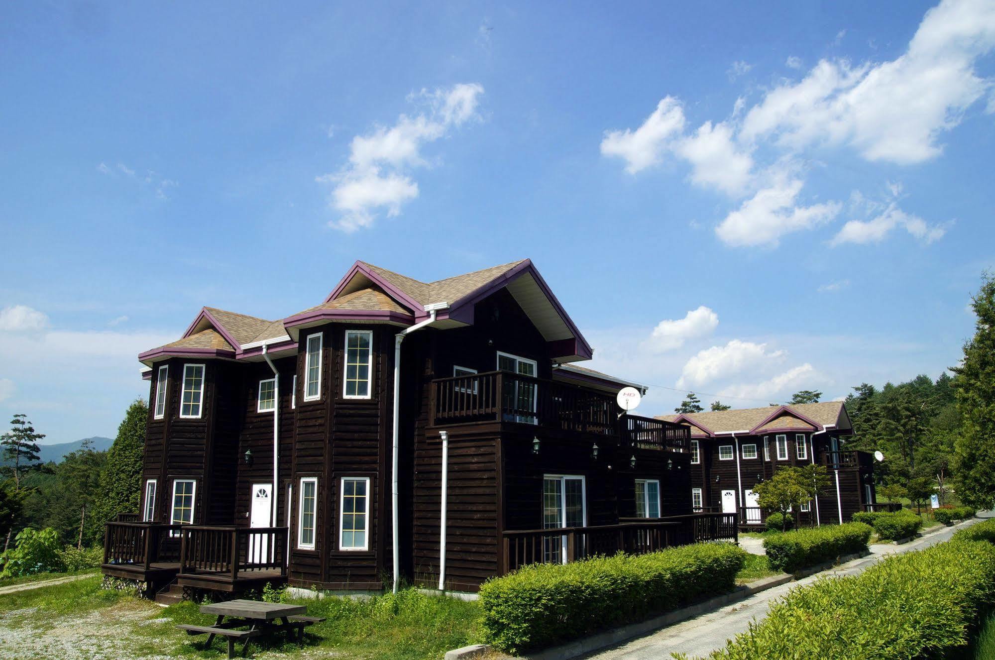 Resort Feliz Pyeongchang Exterior photo