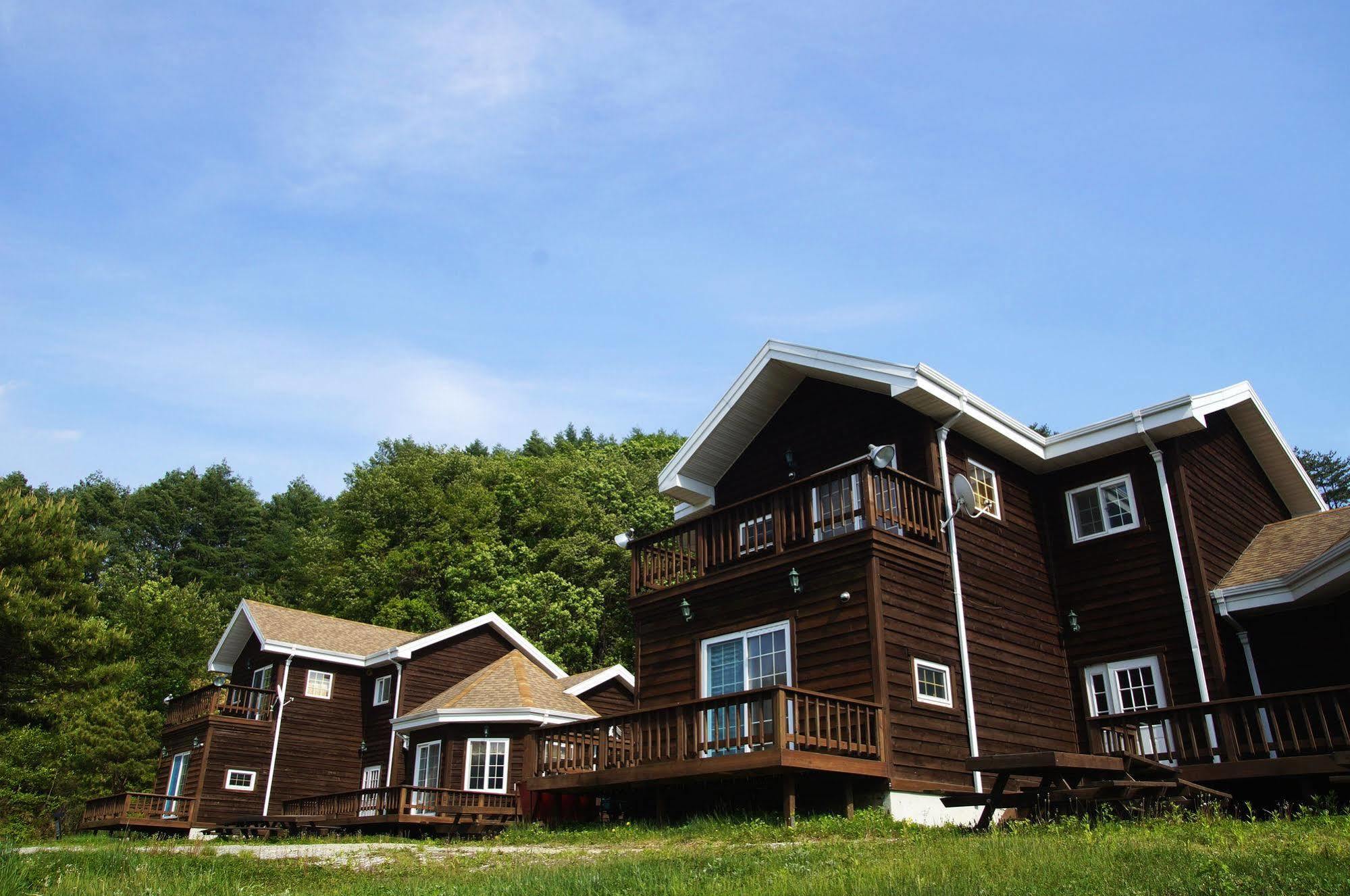 Resort Feliz Pyeongchang Exterior photo